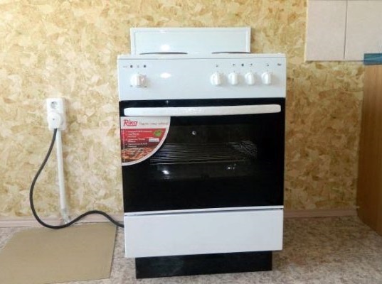 Установка электрической плиты в Шахтах от Мастер24 — монтаж под ключ, цена от 1628 руб