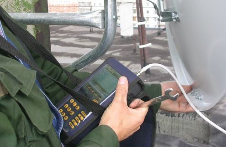 Установка спутниковой антенны в Шахтах в октябре